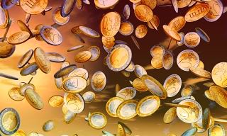 英伟达市值飙升破万亿,华尔街纷纷调高其股票目标价