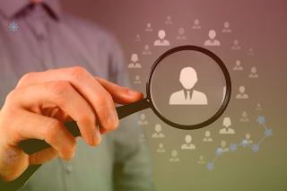 为人父母会经历“第二次童年”，Babycare带大人们“重返”童年